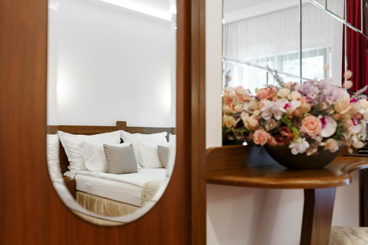 Manor Ski Hotel Predeal Bagian luar foto