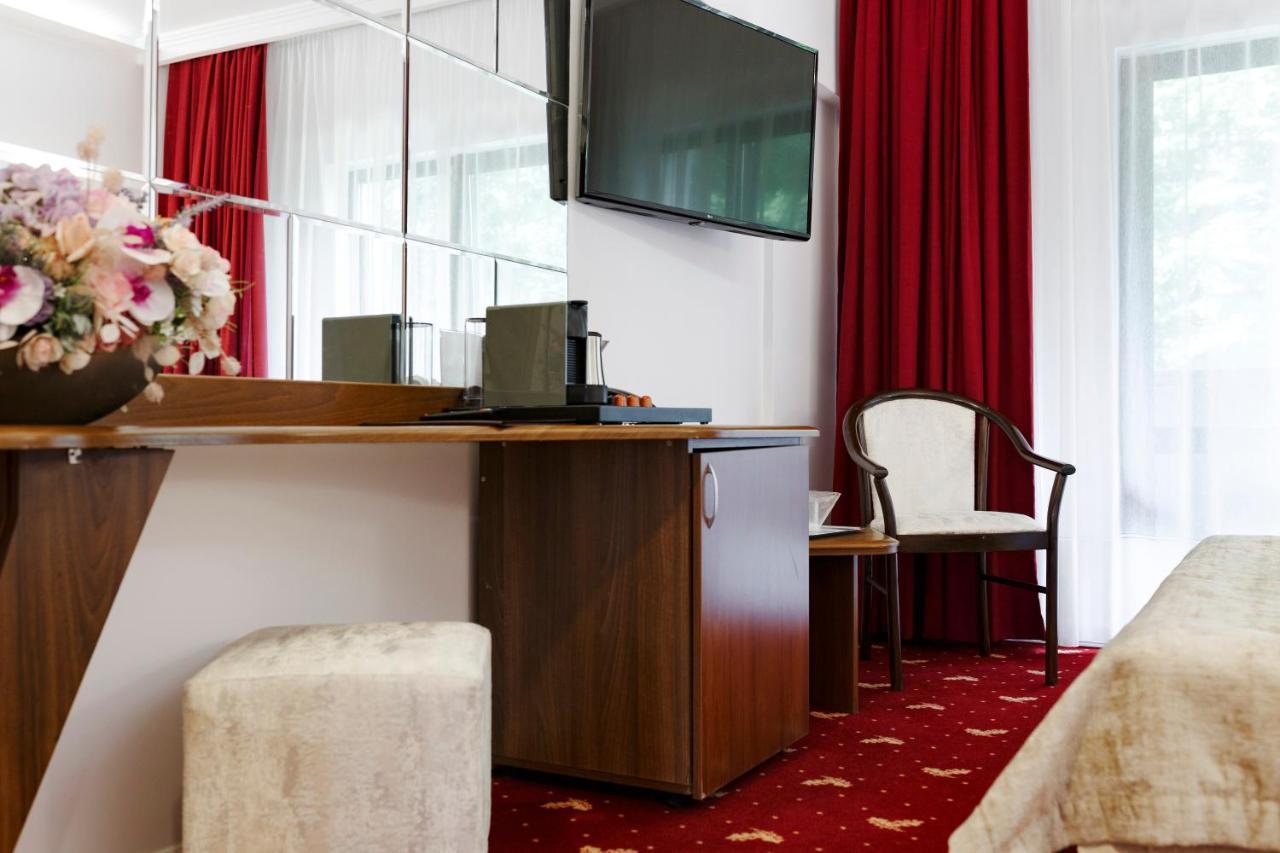 Manor Ski Hotel Predeal Bagian luar foto