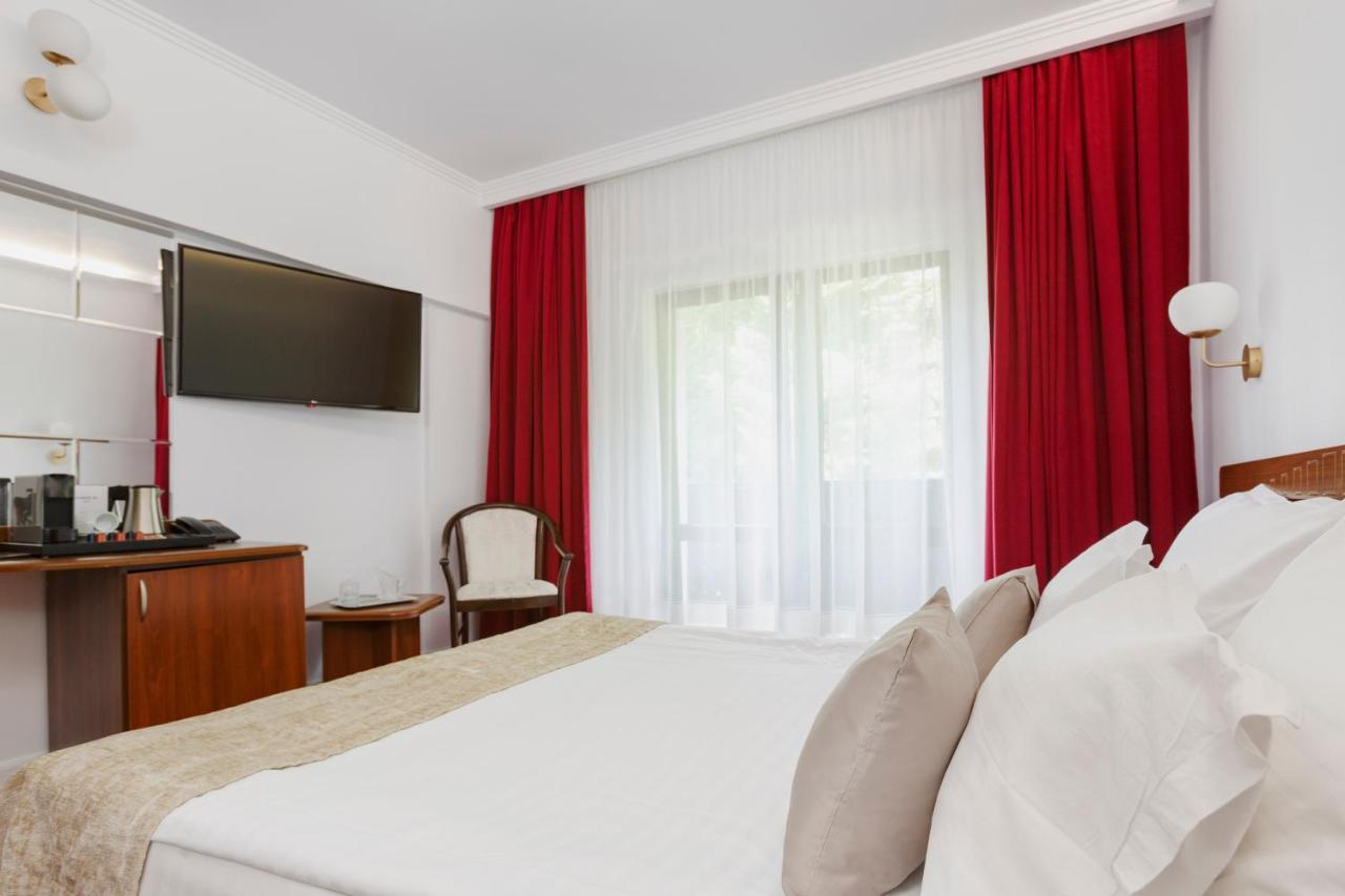 Manor Ski Hotel Predeal Bagian luar foto