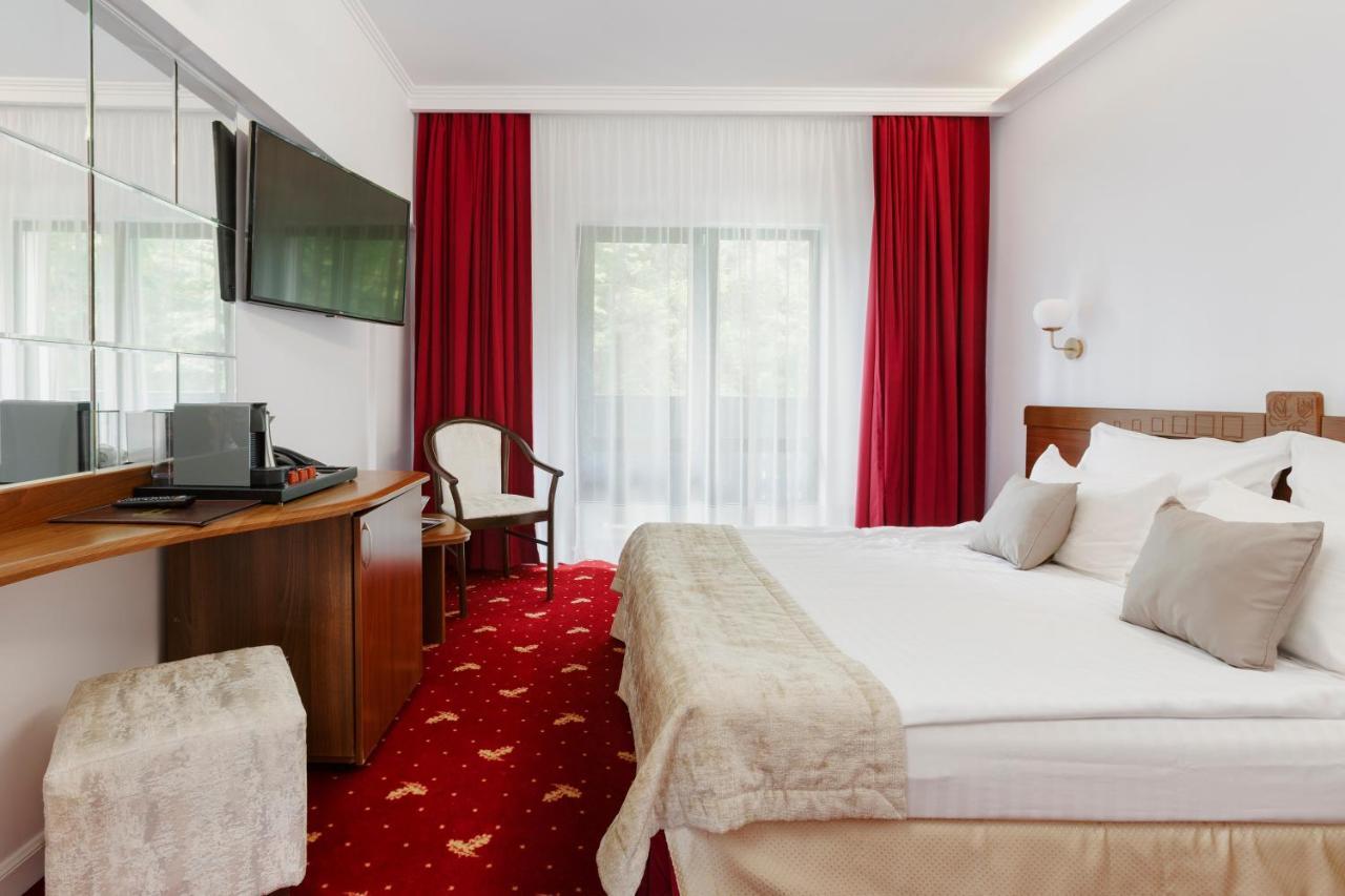Manor Ski Hotel Predeal Bagian luar foto