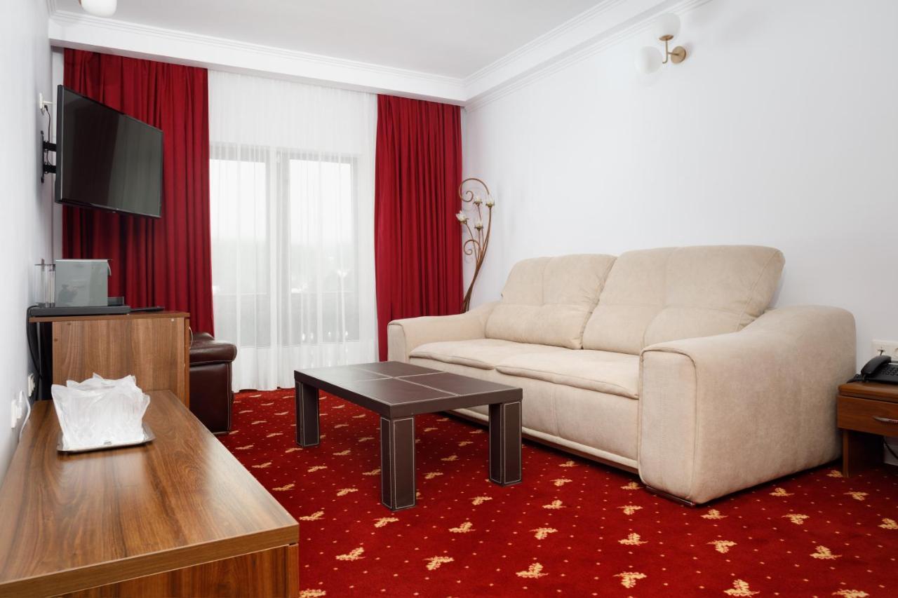 Manor Ski Hotel Predeal Bagian luar foto