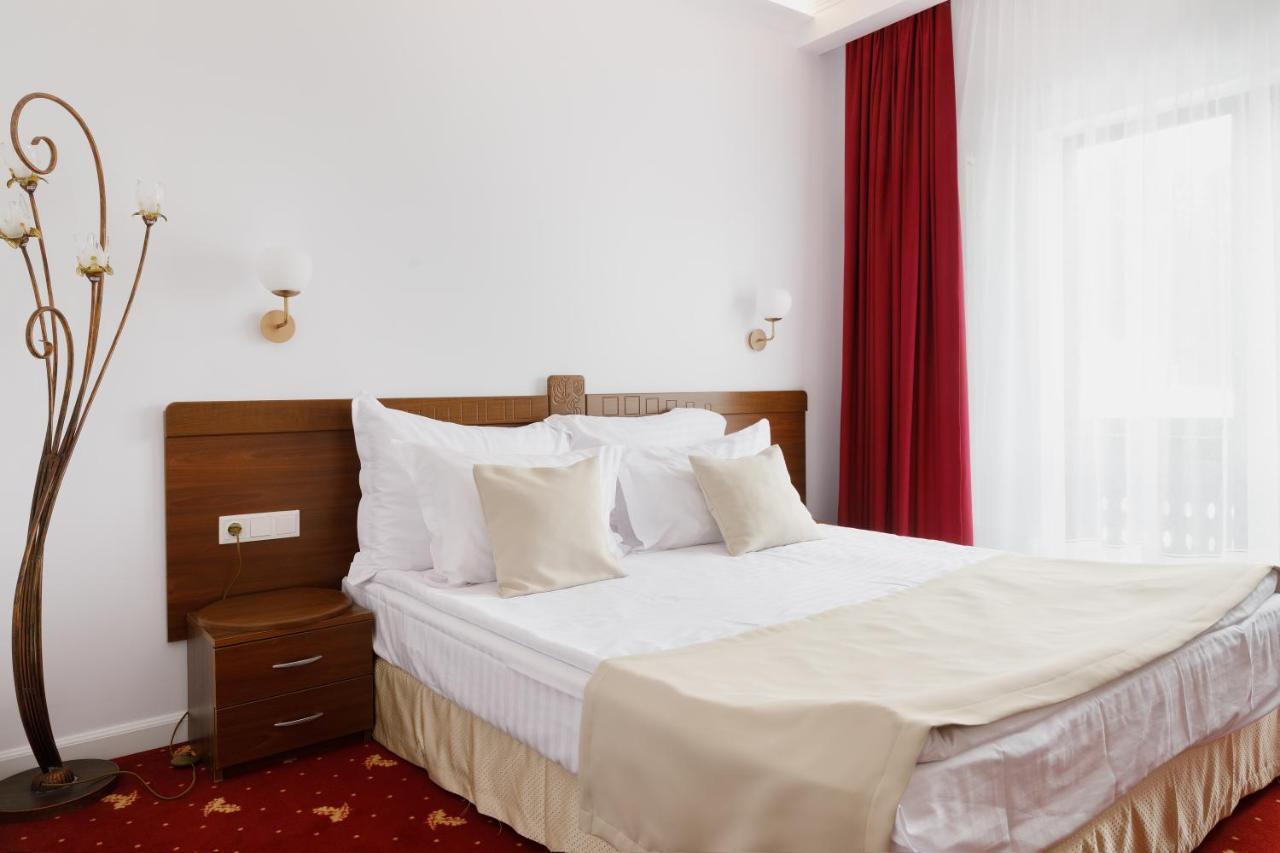 Manor Ski Hotel Predeal Bagian luar foto